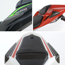 Load image into Gallery viewer, R&amp;G Carbon Tail Sliders - sample image