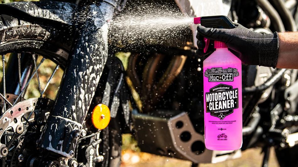 Muc-Off Motorcycle Essentials Cleaning Kit