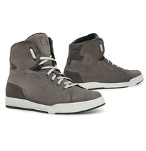 Load image into Gallery viewer, Forma Swift Dry Boots - Grey
