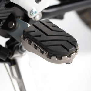 FOOTREST KIT SW MOTECH ION TRIUMPH TIGER 800 TIGER 900 TIGER 1200 SCRAMBLER