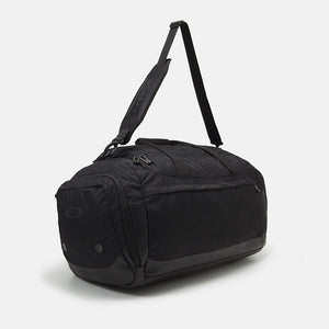 Oakley Urban Ruck RC Duffle Bag – 70L
