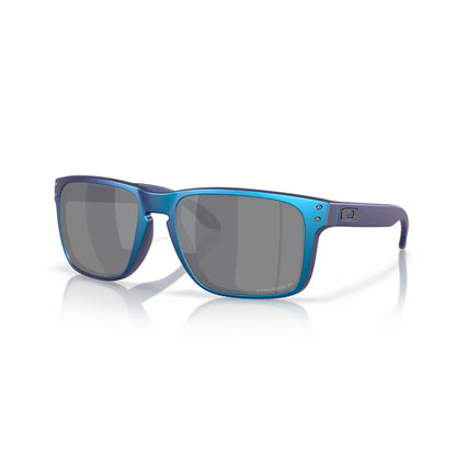 Oakley Holbrook XL Sunglasses – Matte Cyan – Prizm Black Polarized Lens