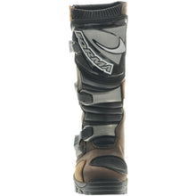 Load image into Gallery viewer, Forma : 44 : Adventure Boots : Brown : Waterproof