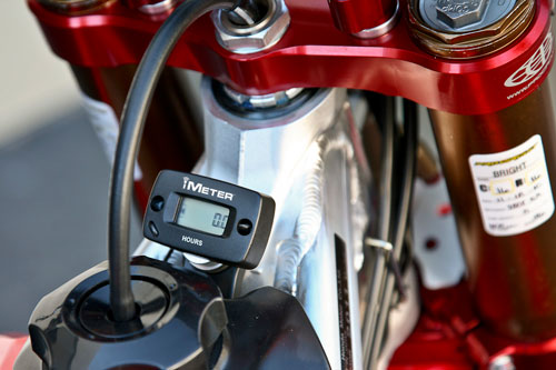 Hardline iMETER Wireless Hour Meter Motorcycle - Gasoline Engine