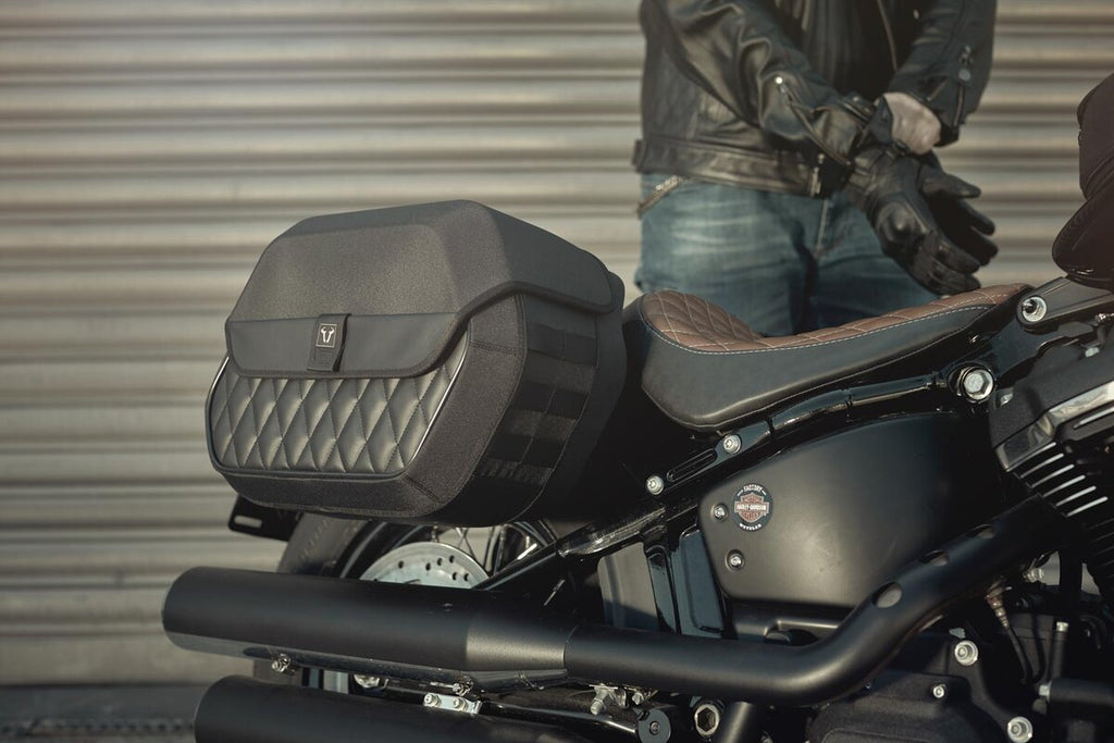 2018 fat bob bags hotsell