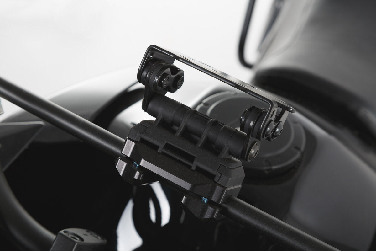 SW Motech GPS RAM Handlebar Crossbar Mount