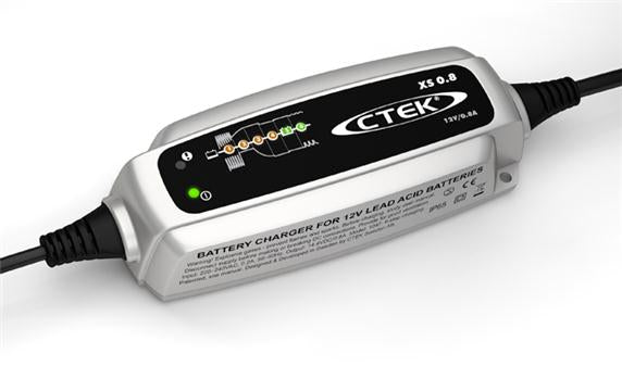 CTEK XS 0.8A Battery Charger